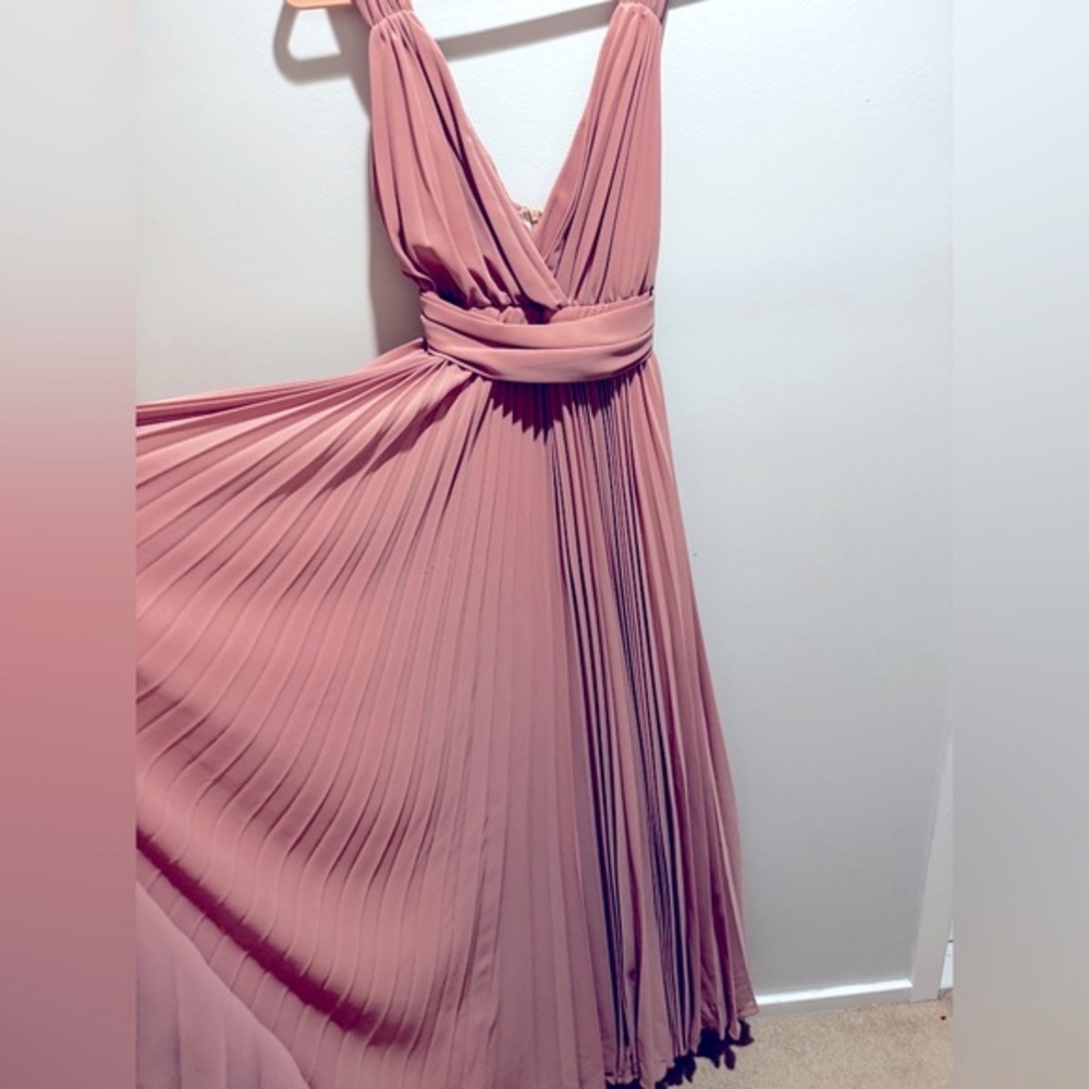 Pink gown size small!